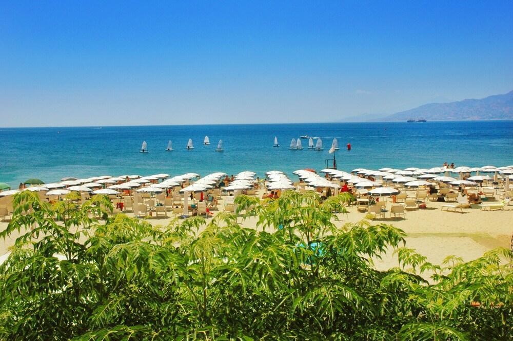 Regent Beach Hotel & Apartments Reggio di Calabria Luaran gambar