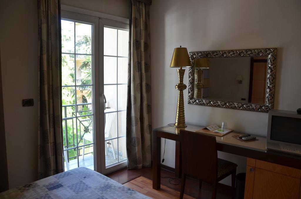 Regent Beach Hotel & Apartments Reggio di Calabria Luaran gambar